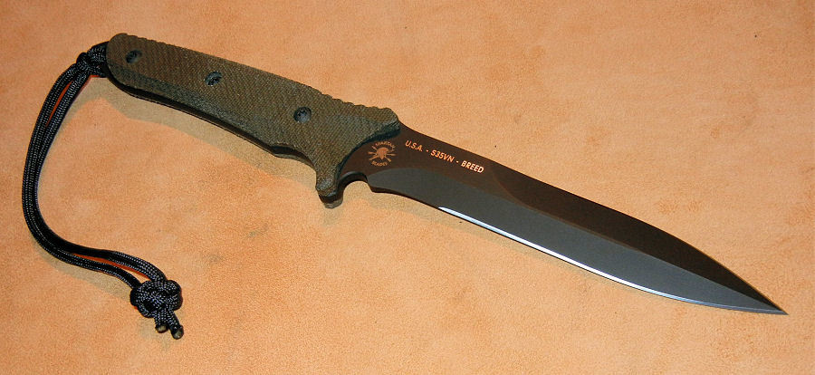 Нож с фиксированным клинком EX-F01 Black Blade, Dark Earth G-Mascus® G10 Handle 13.97 см.