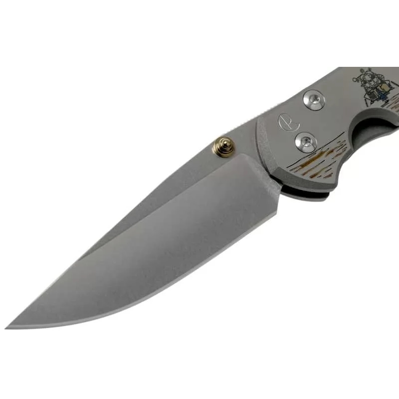 фото Складной нож chris reeve small sebenza 21, сталь s35vn, рукоять титановый сплав, гравировка астронавт на луне