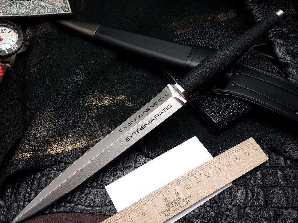 Нож с фиксированным клинком E.R. Commando, Satin Finish Blade