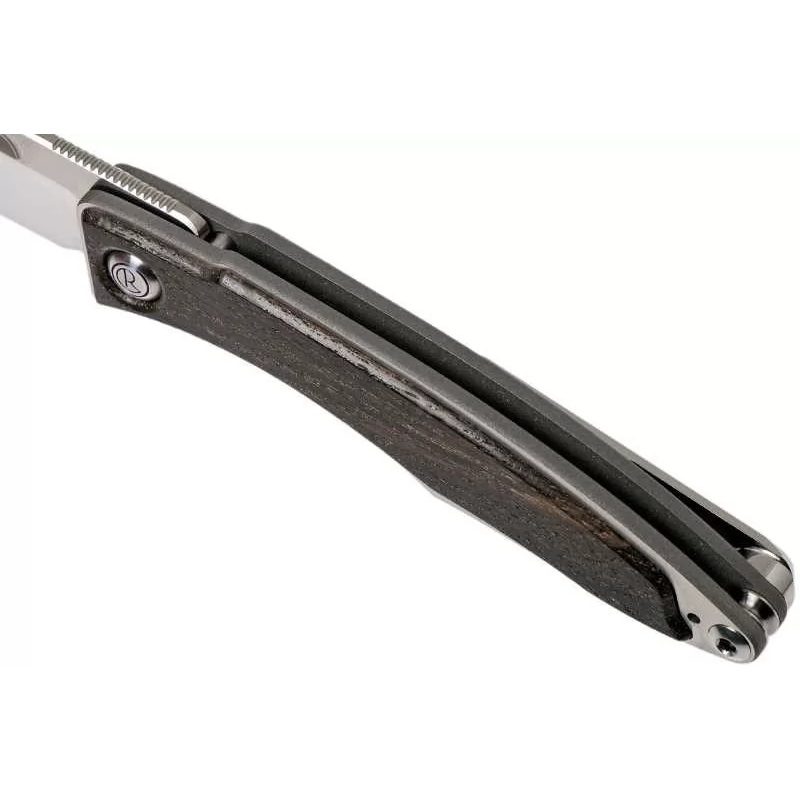 фото Складной нож chris reeve mnandi, сталь s35vn, рукоять титановый сплав со вставкой корень дуба
