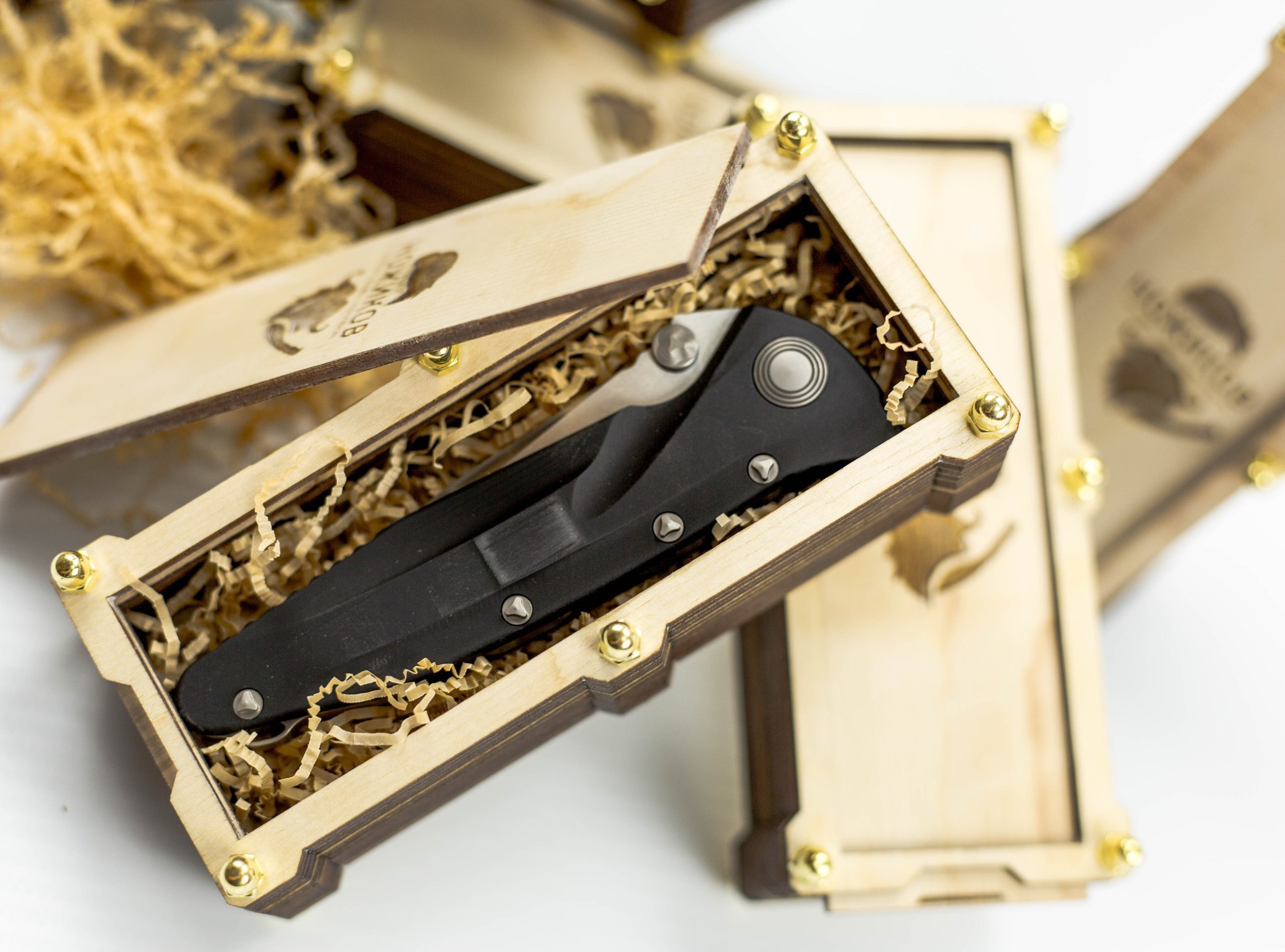 Подарочная коробка для складных ножей от Ножиков