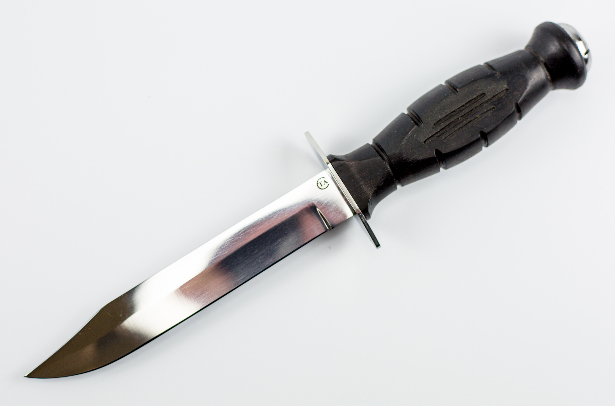 

Нож Спецназ Вишня, сталь 95Х18, резной граб
