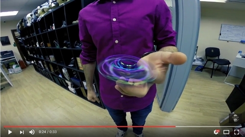 Спиннер (hand spinner) 3d-градиент - видеообзор