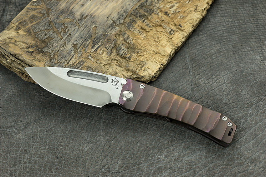 Нож складной Medford Marauder Tanto, сталь D2 Tool Steel, рукоять титановый сплав, бронзовый от Ножиков