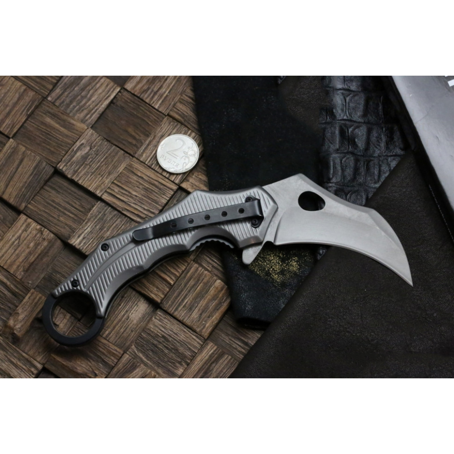 Складной нож Magnum Taifun - Boker 01SC058, сталь 440A Titanium Nitride, рукоять нержавеющая сталь от Ножиков