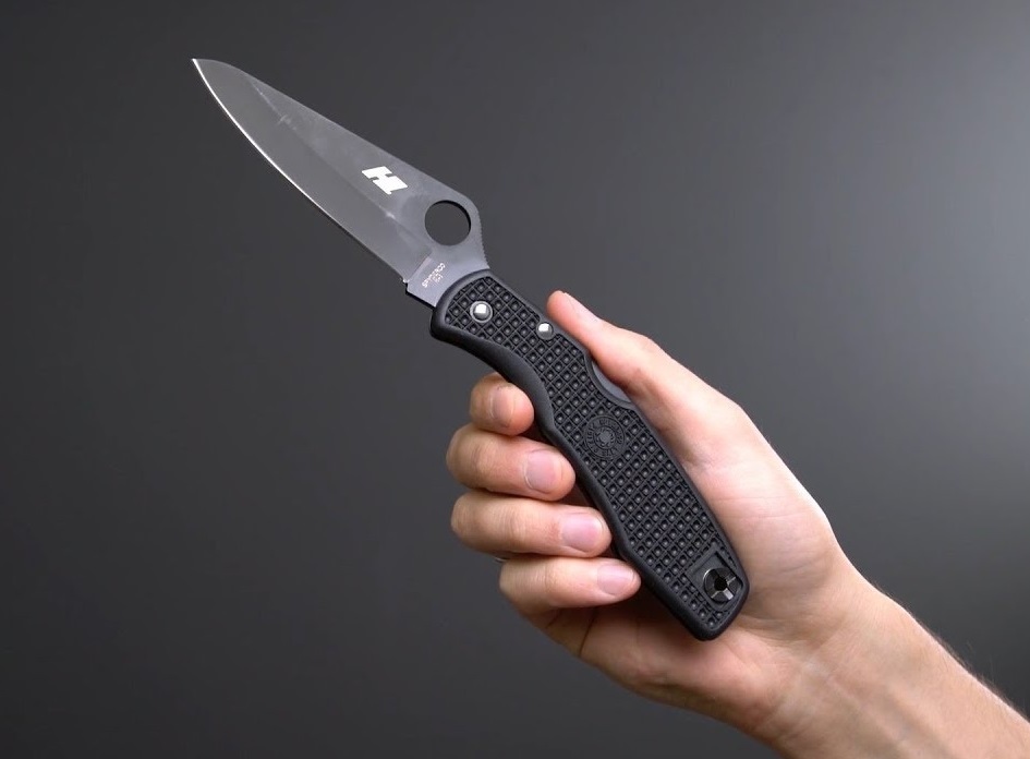 фото Складной нож salt 1 - spyderco c88pbbk, сталь h-1 black titanium nitride plain, рукоять термопластик frn, чёрный