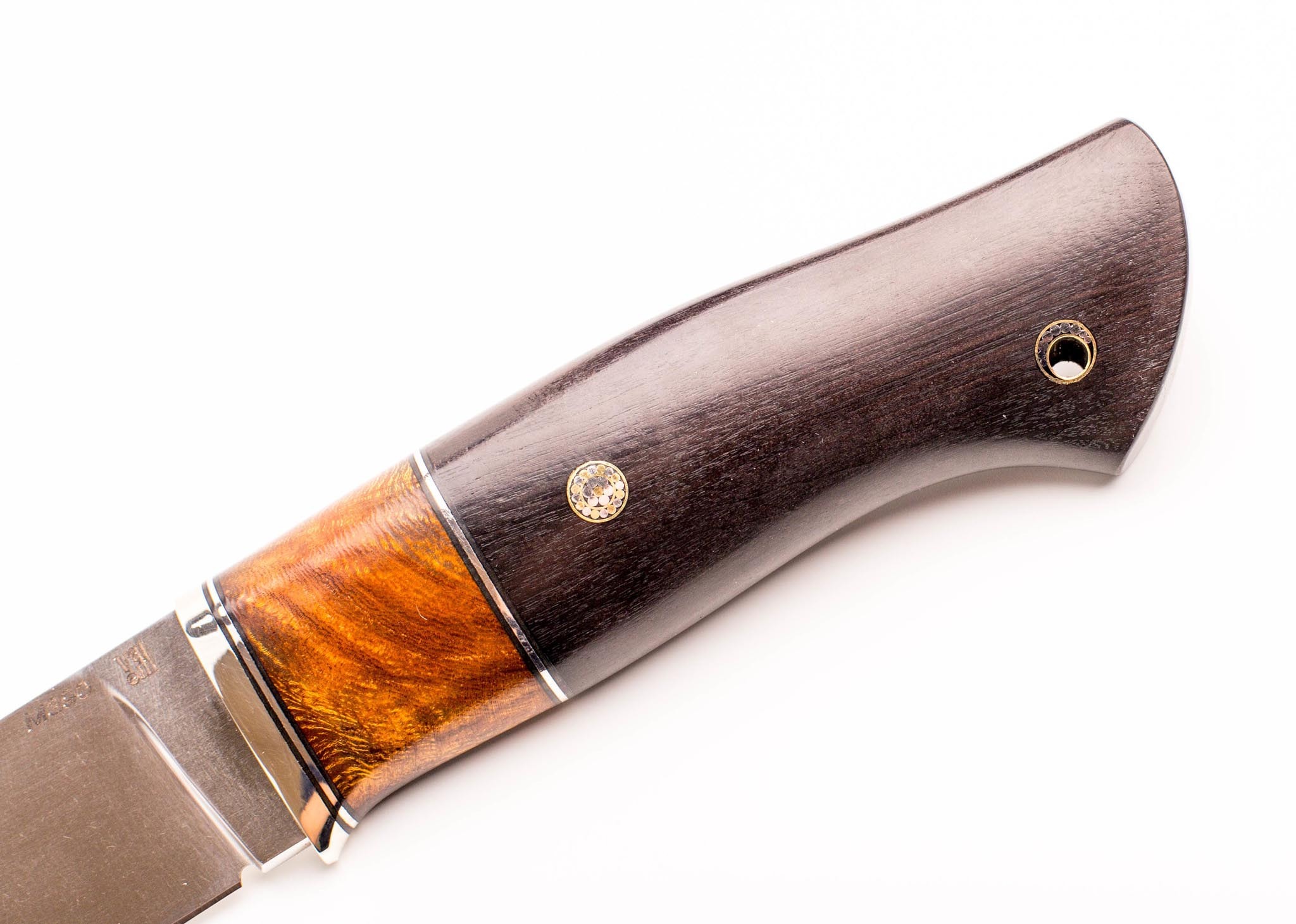Нож Охотник 2, сталь M390, рукоять граб, вставка железное дерево - фото 2