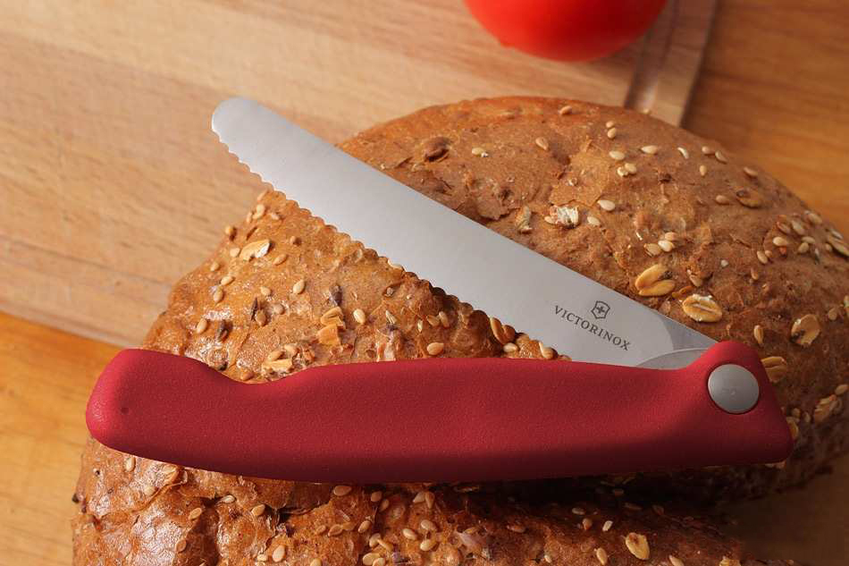 Складной кухонный нож Victorinox 6.7831.FB, серрейтор - фото 10