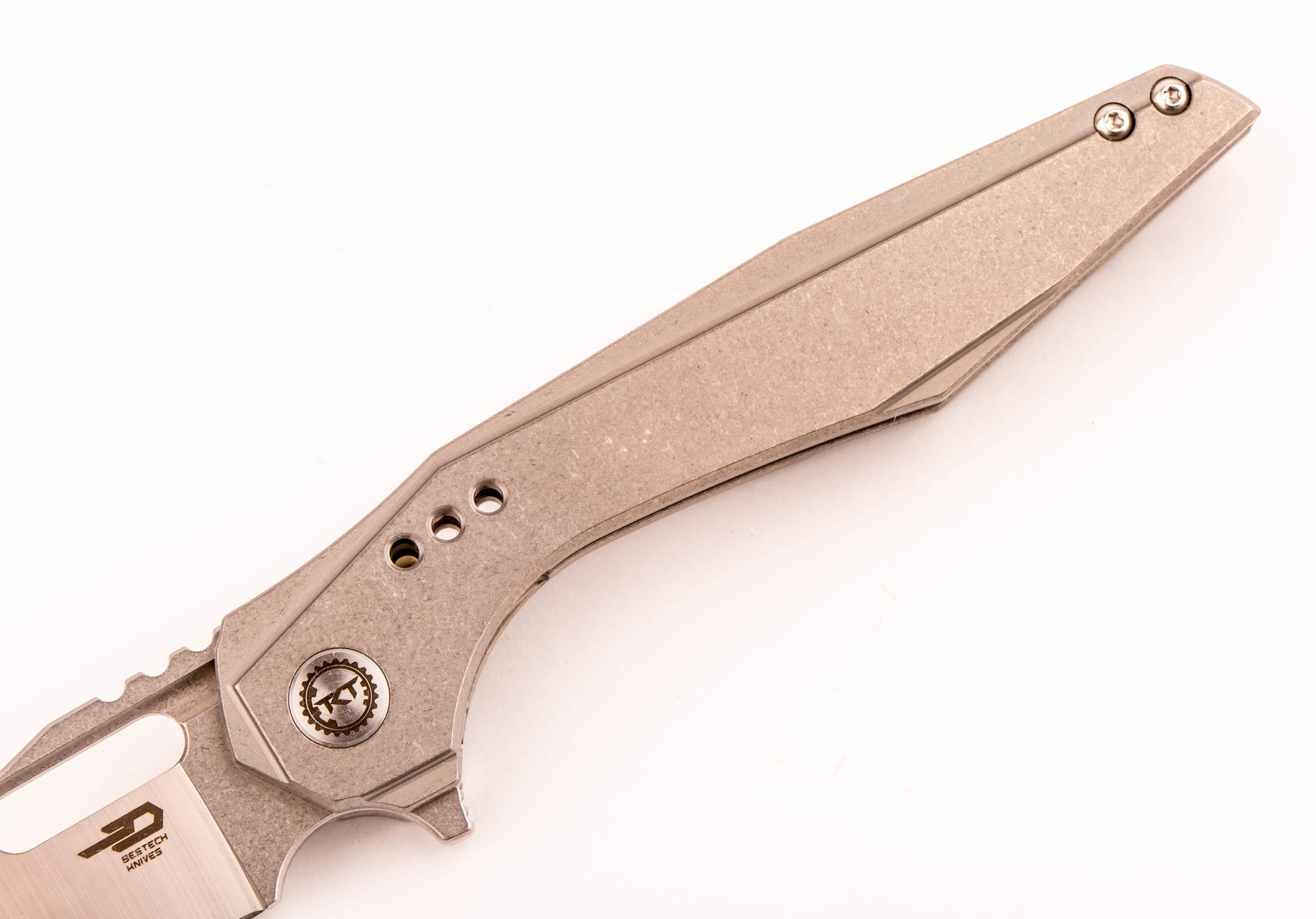 Складной нож Bestech Malware BT1902A, сталь S35VN, рукоять титан - фото 3