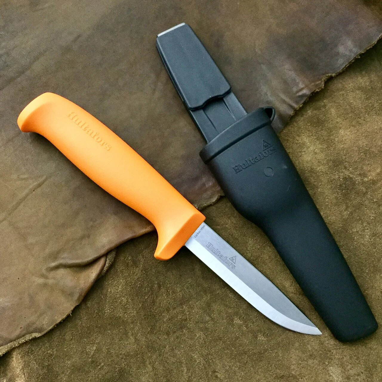 фото Нож строительный hultafors hvk, сталь углеродистая, рукоять полипропилен, оранжевый