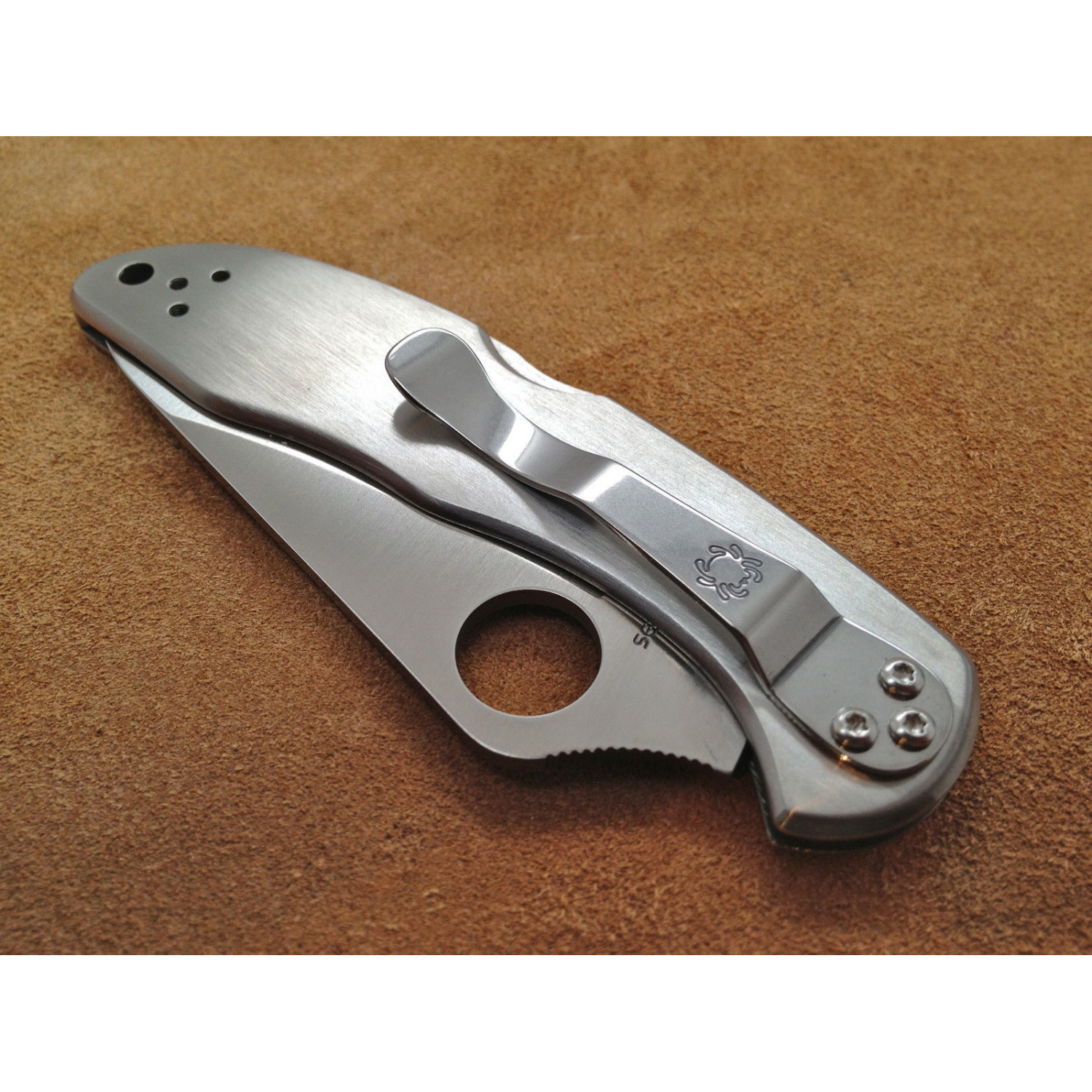Складной нож Delica 4 - Spyderco C11P, сталь VG-10 Satin Plain, рукоять нержавеющая сталь - фото 4
