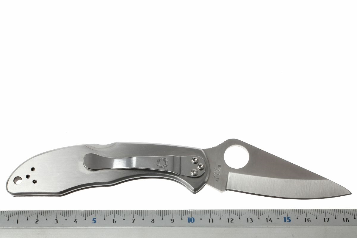 Складной нож Delica 4 - Spyderco C11P, сталь VG-10 Satin Plain, рукоять нержавеющая сталь - фото 6