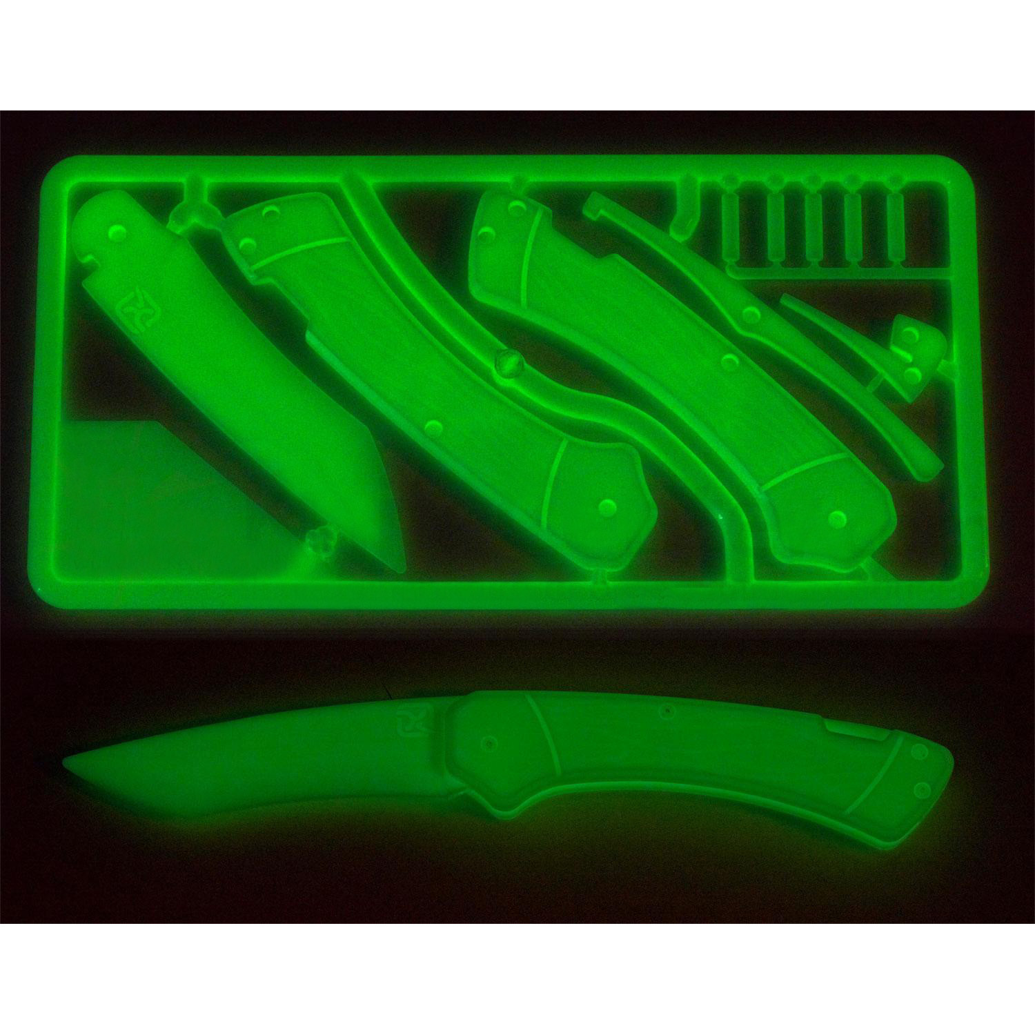 фото Пластиковый нож-конструктор delica 4 glow in the dark plastic kit spyderco