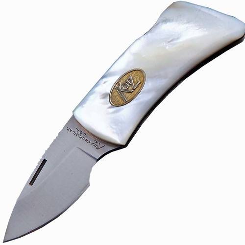 Складной нож-зажим для денег Katz Bobcat, сталь XT-70, рукоять сталь/латунь с накладкой из перламутра
