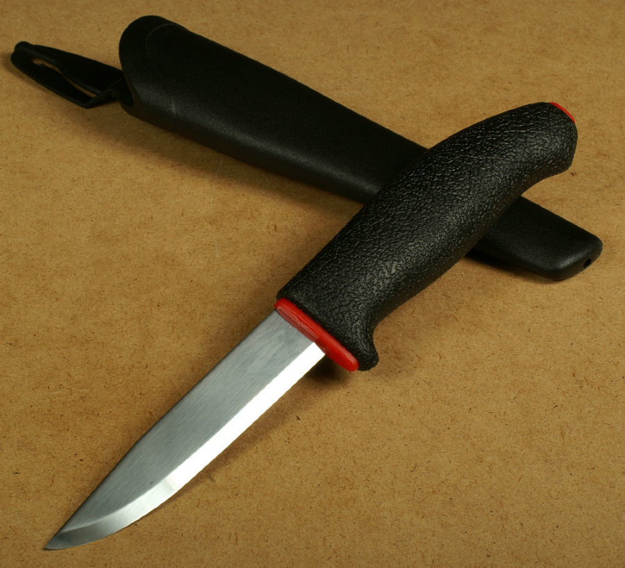 Нож с фиксированным лезвием Morakniv ALLROUND 711, углеродистая сталь, рукоять пластик - фото 6