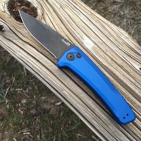 фото Полуавтоматический складной нож launch 3 - kershaw 7300blublk blue, сталь crucible cpm® 154, рукоять анодированный алюминий, синий