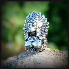 Фото Бусина для темляка Жрица, мельхиор