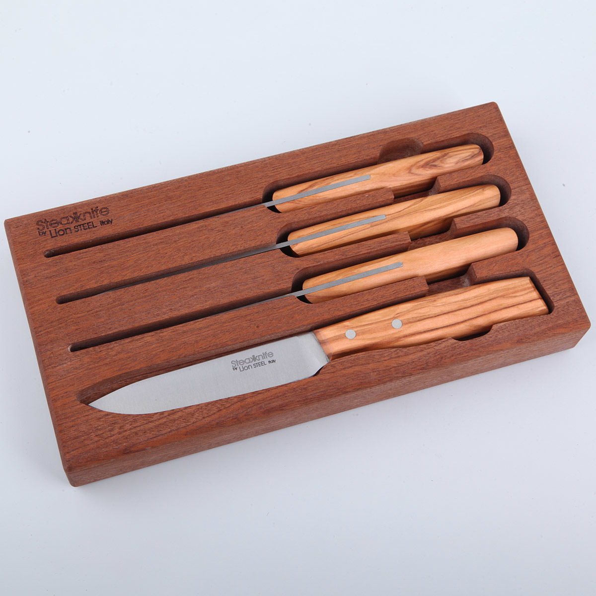 Набор ножей для стейка LionSteel в деревянной коробке - 9001S UL, 4 шт