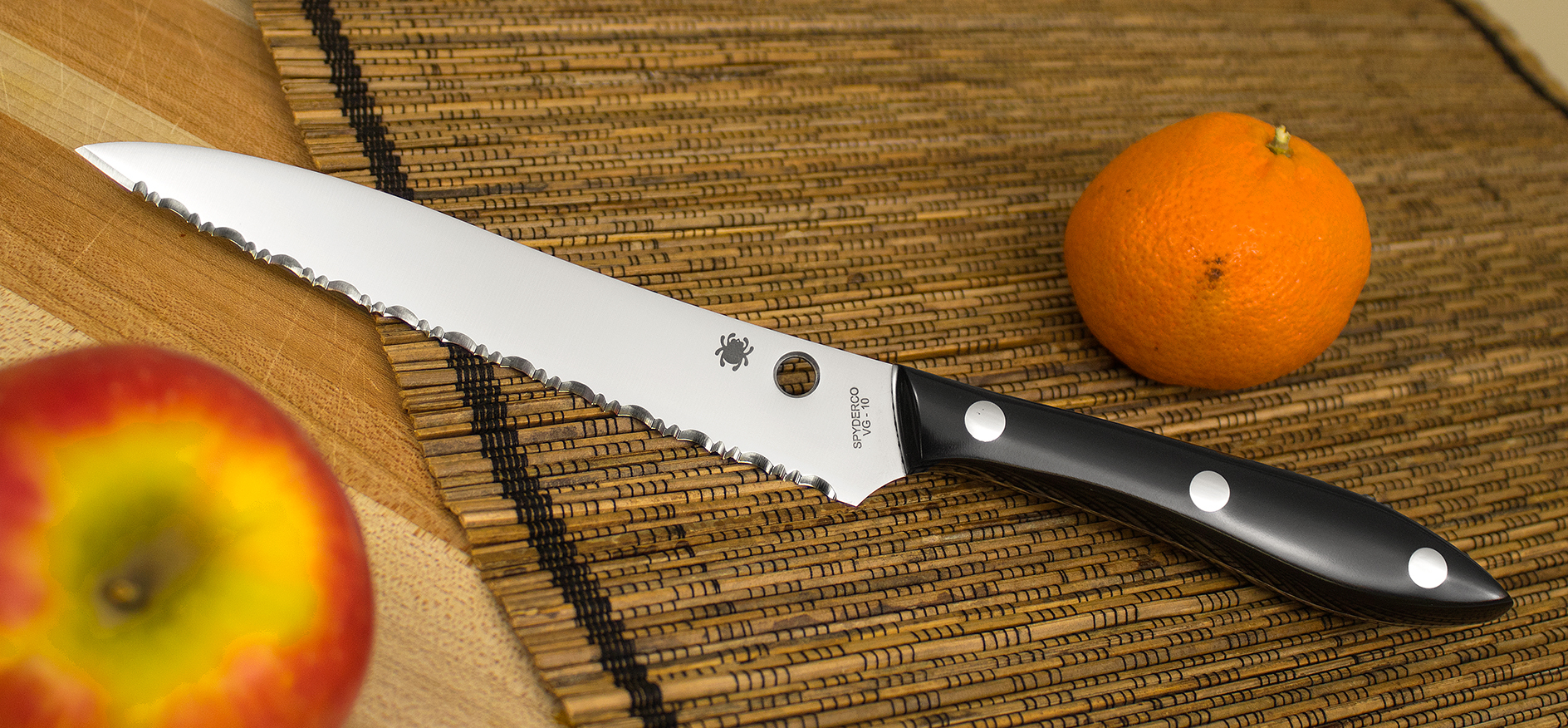Нож кухонный Spyderco K11S Cook's Knife, сталь VG-10 Serrated, рукоять акриловый камень - фото 3