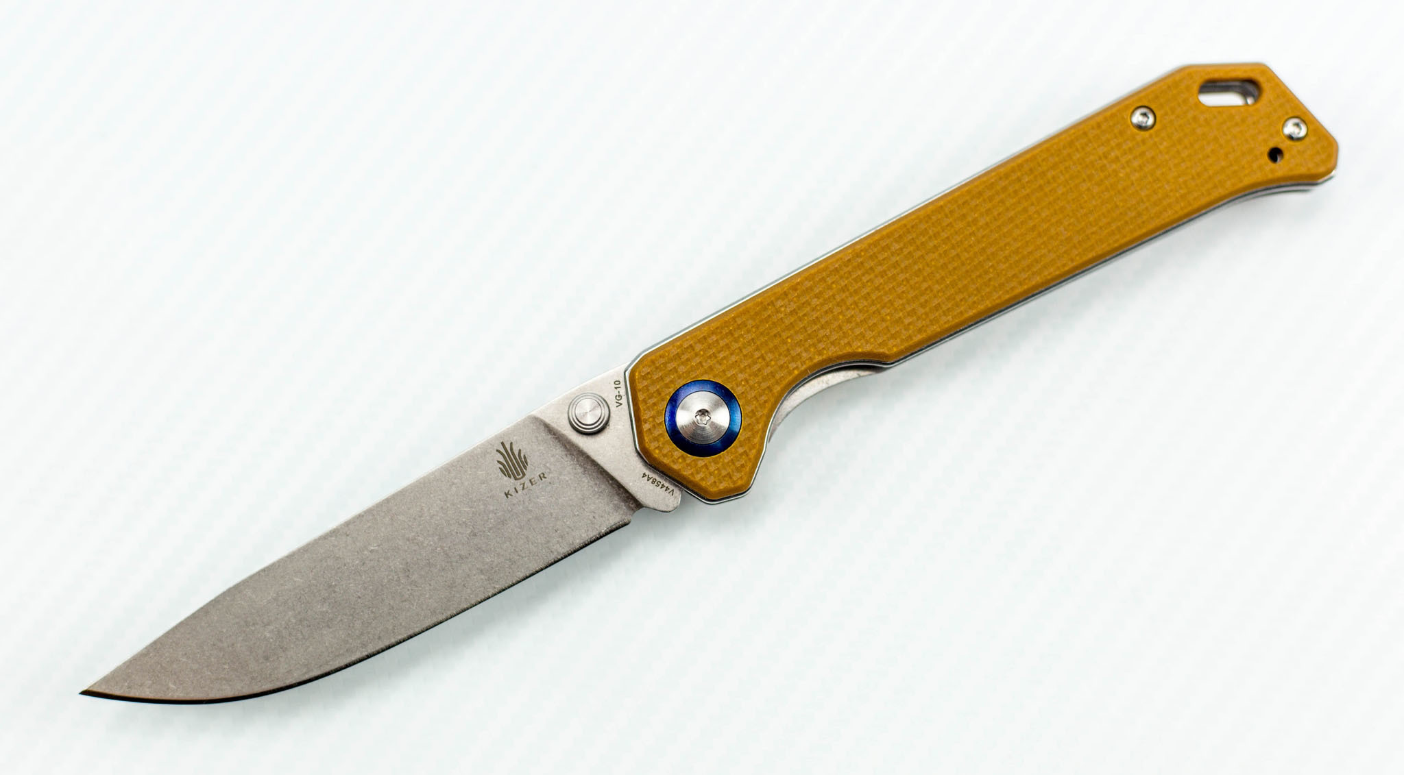 фото Складной нож kizer begleiter, сталь vg-10, желтая рукоять g10