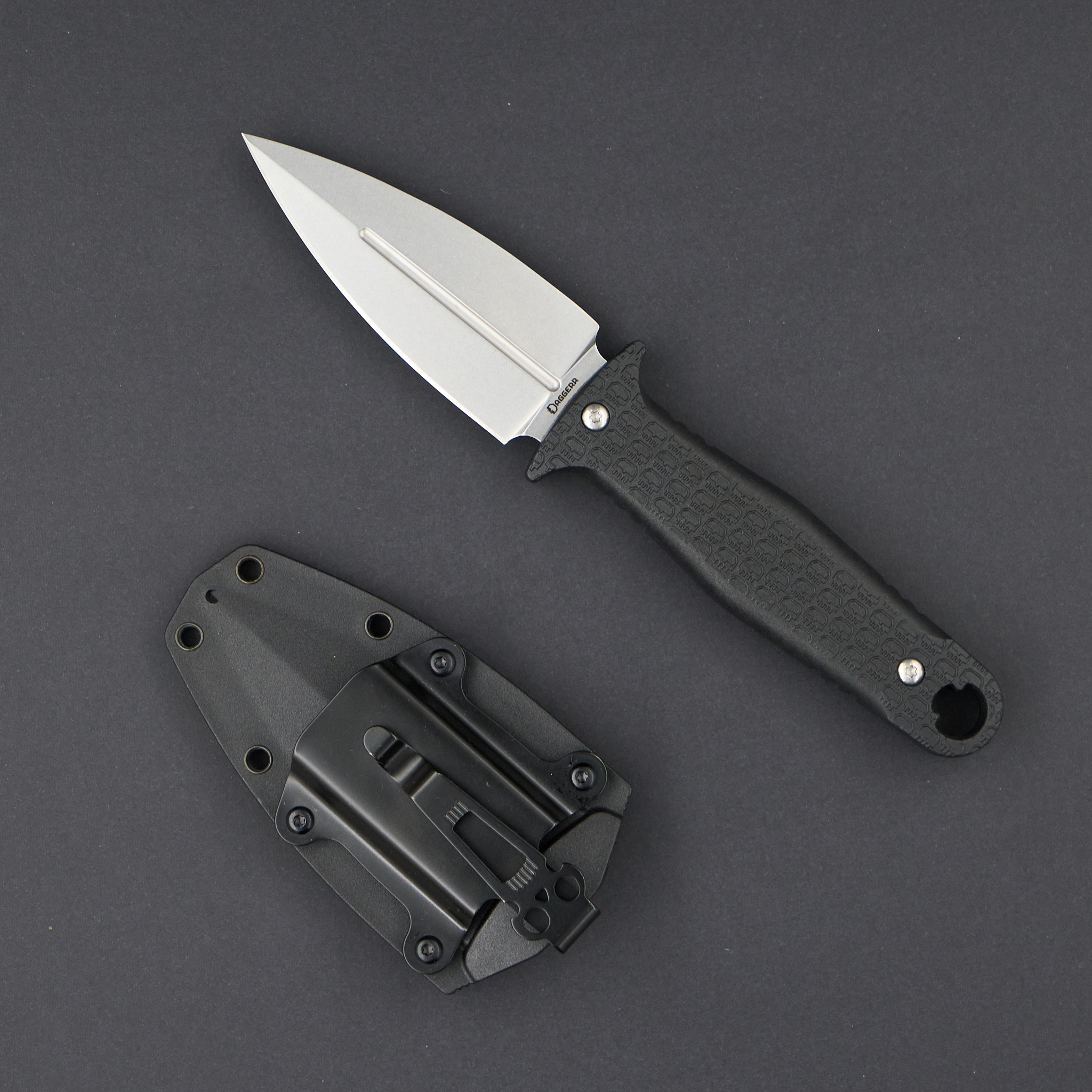 Тактический нож Daggerr Combat, сталь 8Cr14MoV, рукоять FRN, черный