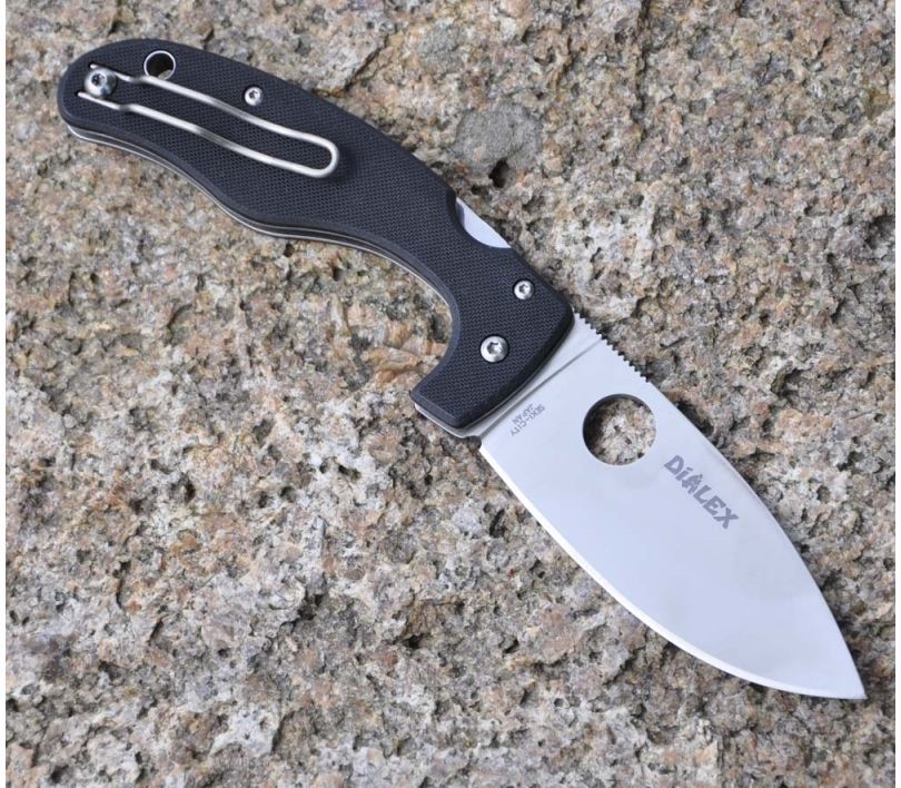 фото Нож складной junior - spyderco 150gp, сталь vg-10 satin plain, рукоять стеклотекстолит g10, чёрный