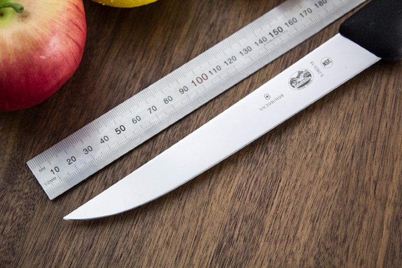 Кухонный нож Victorinox 5.2803.18 для нарезки - фото 6