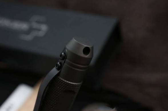 Тактическая ручка Boker Plus iPlus TTP (Tactical Tablet Pen) Black - 09BO097, авиационный алюминий, серый. Фото №4