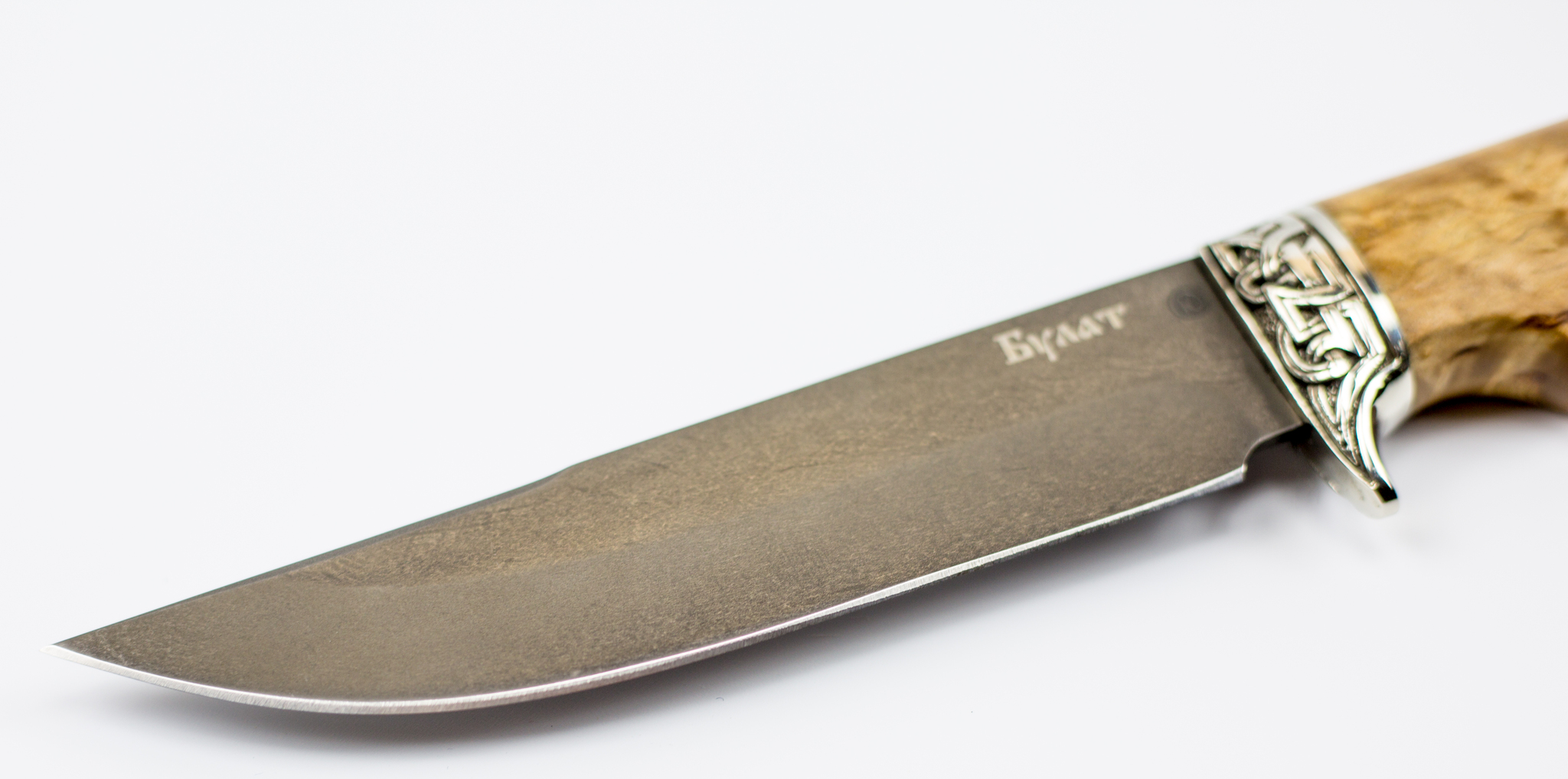 Нож Корсар, сталь булат, рукоять карельская береза от Ножиков