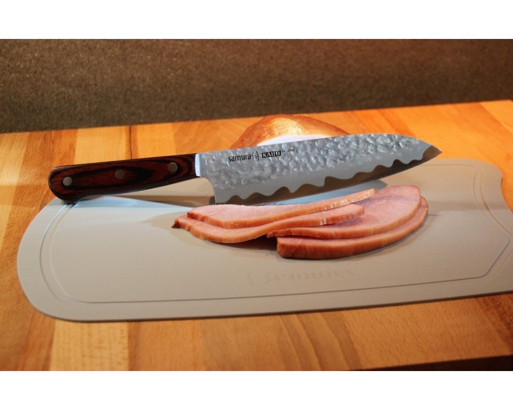 Нож кухонный Samura KAIJU Сантоку - SKJ-0095, сталь AUS-8, рукоять дерево, 180 мм - фото 4
