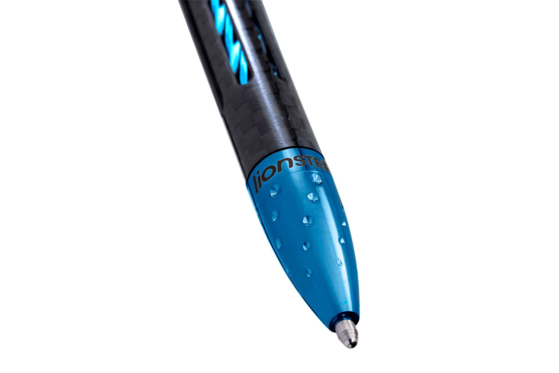 Тактическая ручка Lionsteel Nyala, корпус карбон/титан, Blue Shine. Фото №4