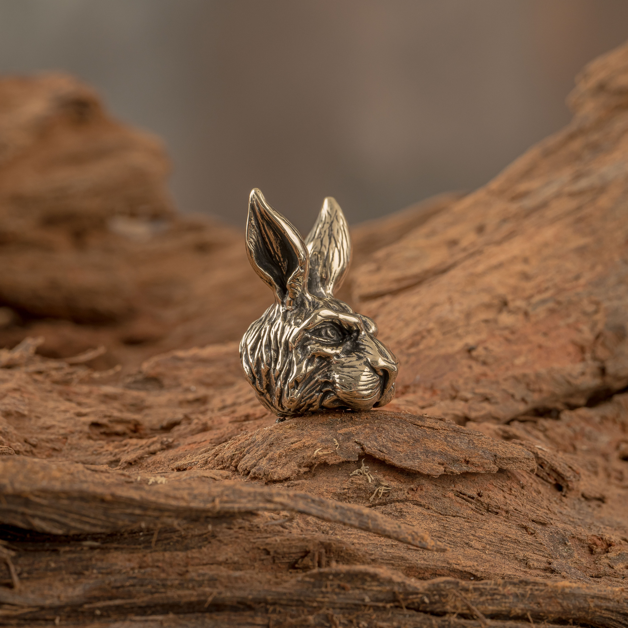 фото Бусина для темляка злой кролик, мельхиор рязанская литейная мастерская