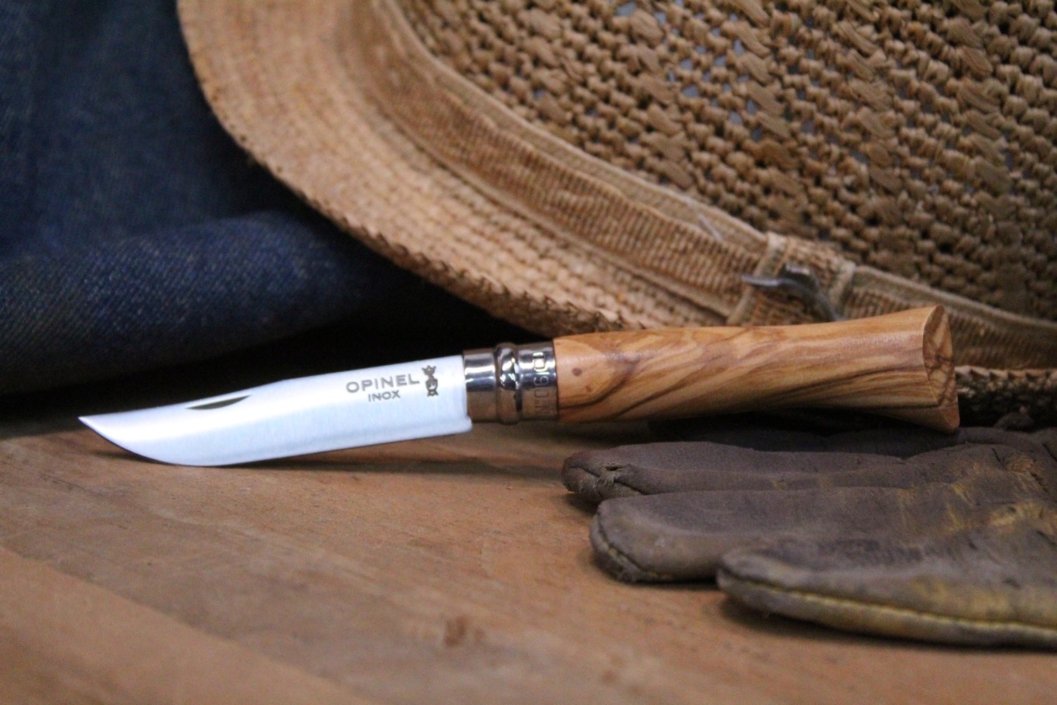 Нож складной Opinel №6 Olive Wood, сталь Sandvik 12С27, рукоять оливковое дерево, 002023 от Ножиков