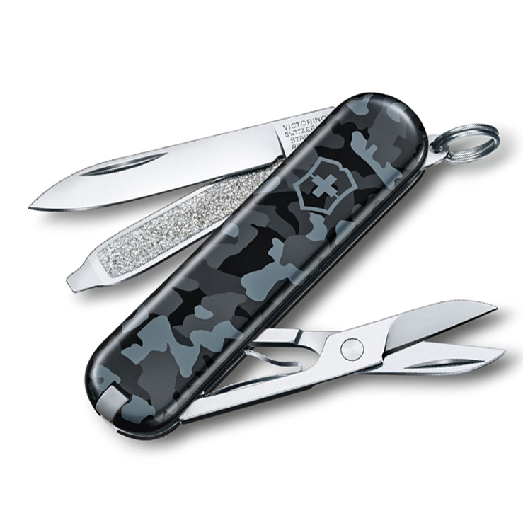 Нож перочинный Victorinox  Classic, сталь X55CrMo14, рукоять Cellidor®, синий камуфляж пилка prof искусственых и натуральных ногтей черная прямая абразивность 100 180 108 003