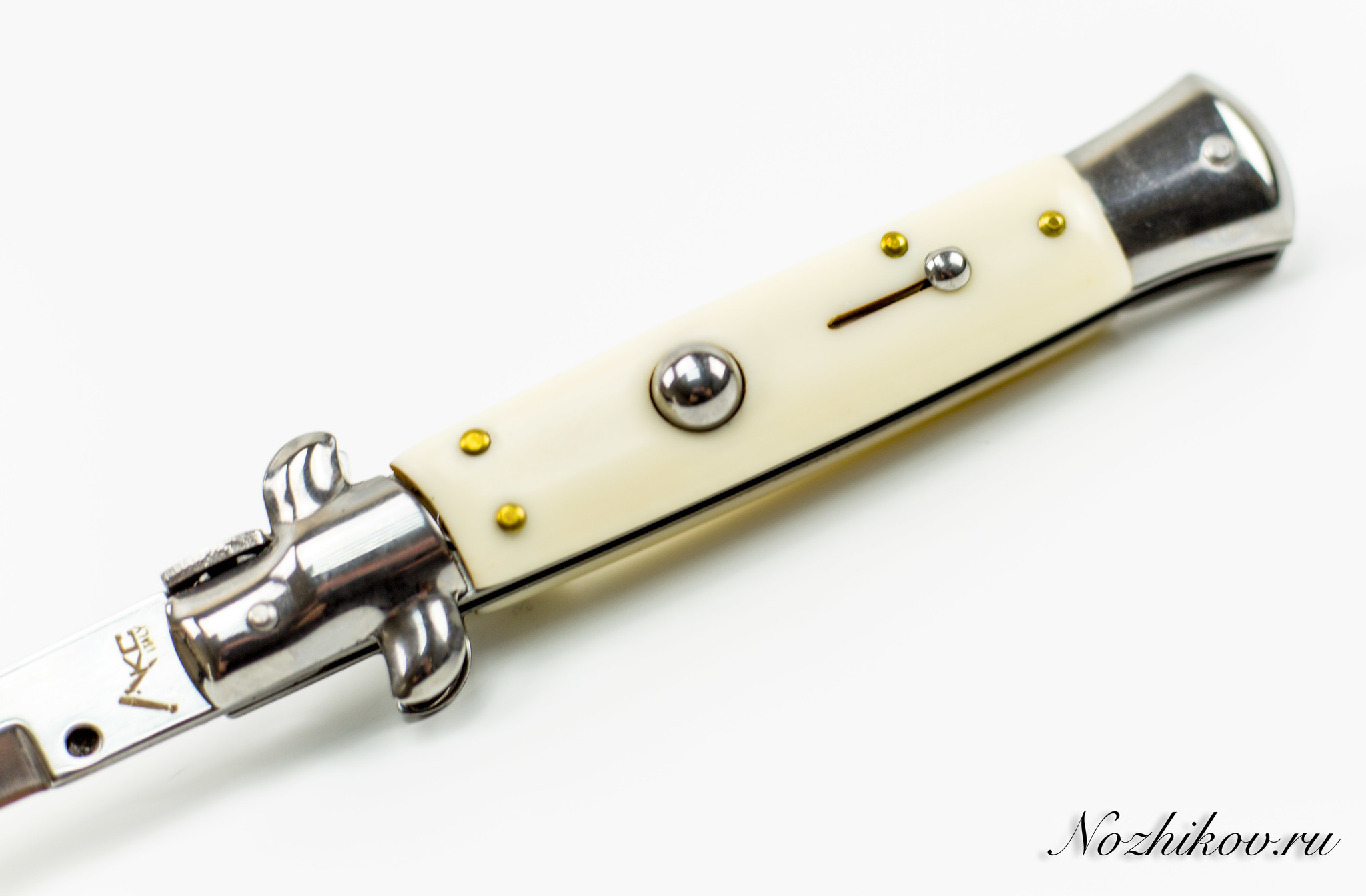 фото Выкидной нож корсиканец 2, цвет белый noname