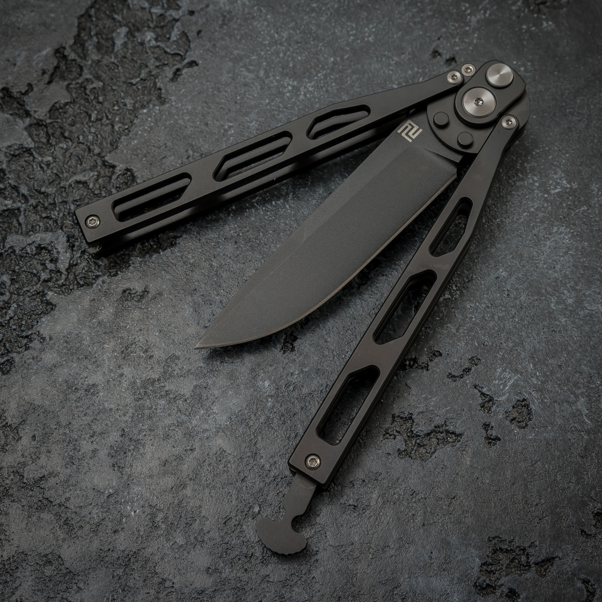 фото Автоматический нож бабочка artisan kinetic-tool, d2 steel black artisan cutlery