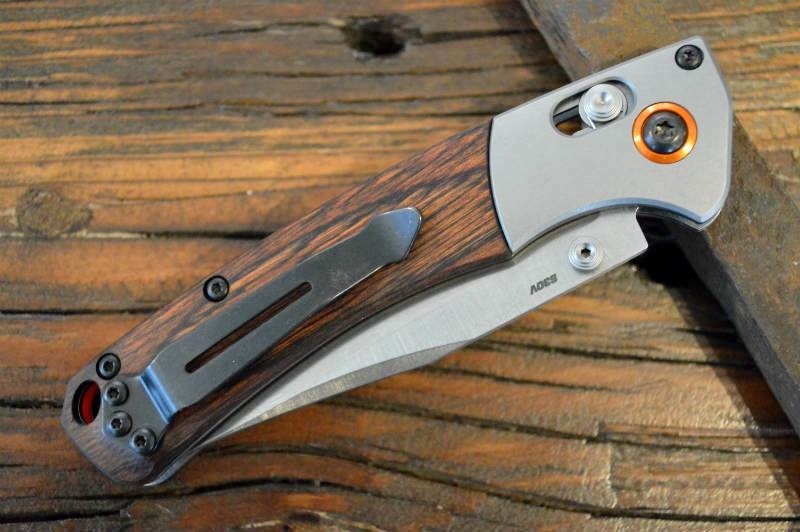 Нож складной Benchmade Hunt Series Mini Crooked River Wood 15085-2, сталь CPM S30V, рукоять дерево - фото 3