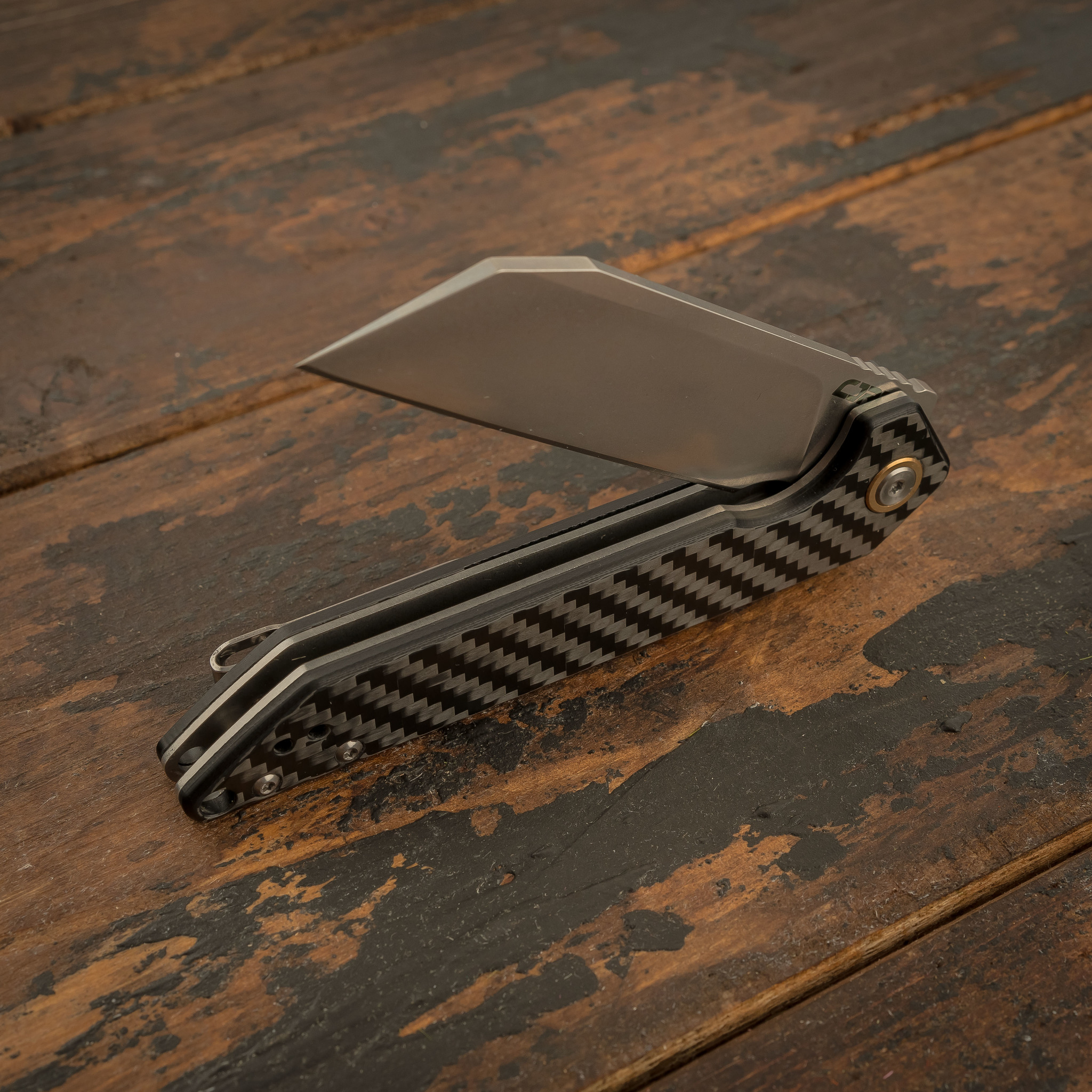 фото Складной нож cjrb rampart, сталь d2, carbon fiber cjrb cutlery