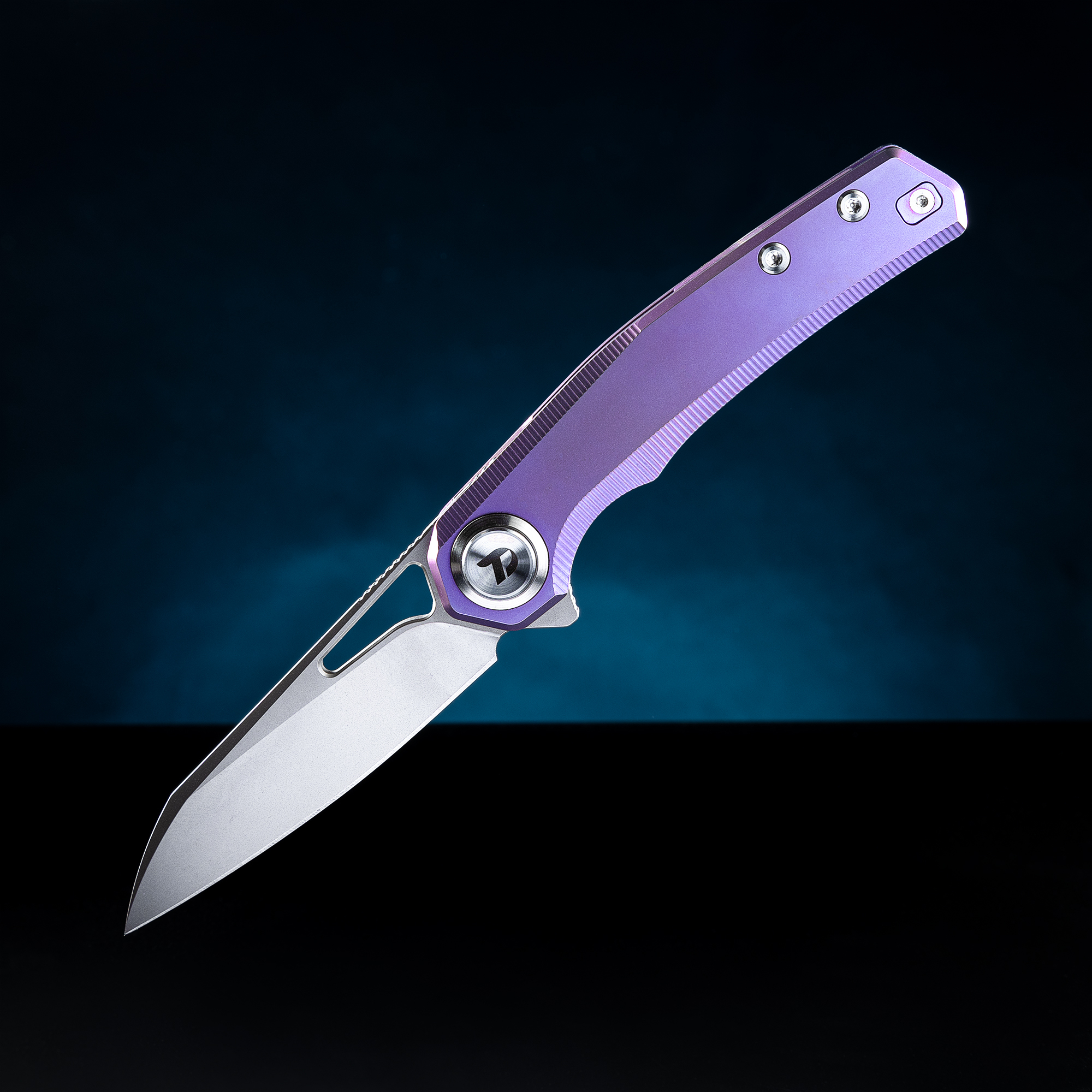 

Складной нож Dr.Tech D4281P, сталь M390, рукоять TC4, фиолетовый