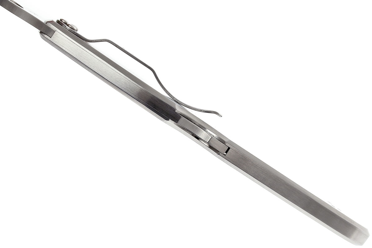 Нож складной Police Model Spyderco C07P, сталь VG-10 Satin Plain, рукоять нержавеющая сталь от Ножиков