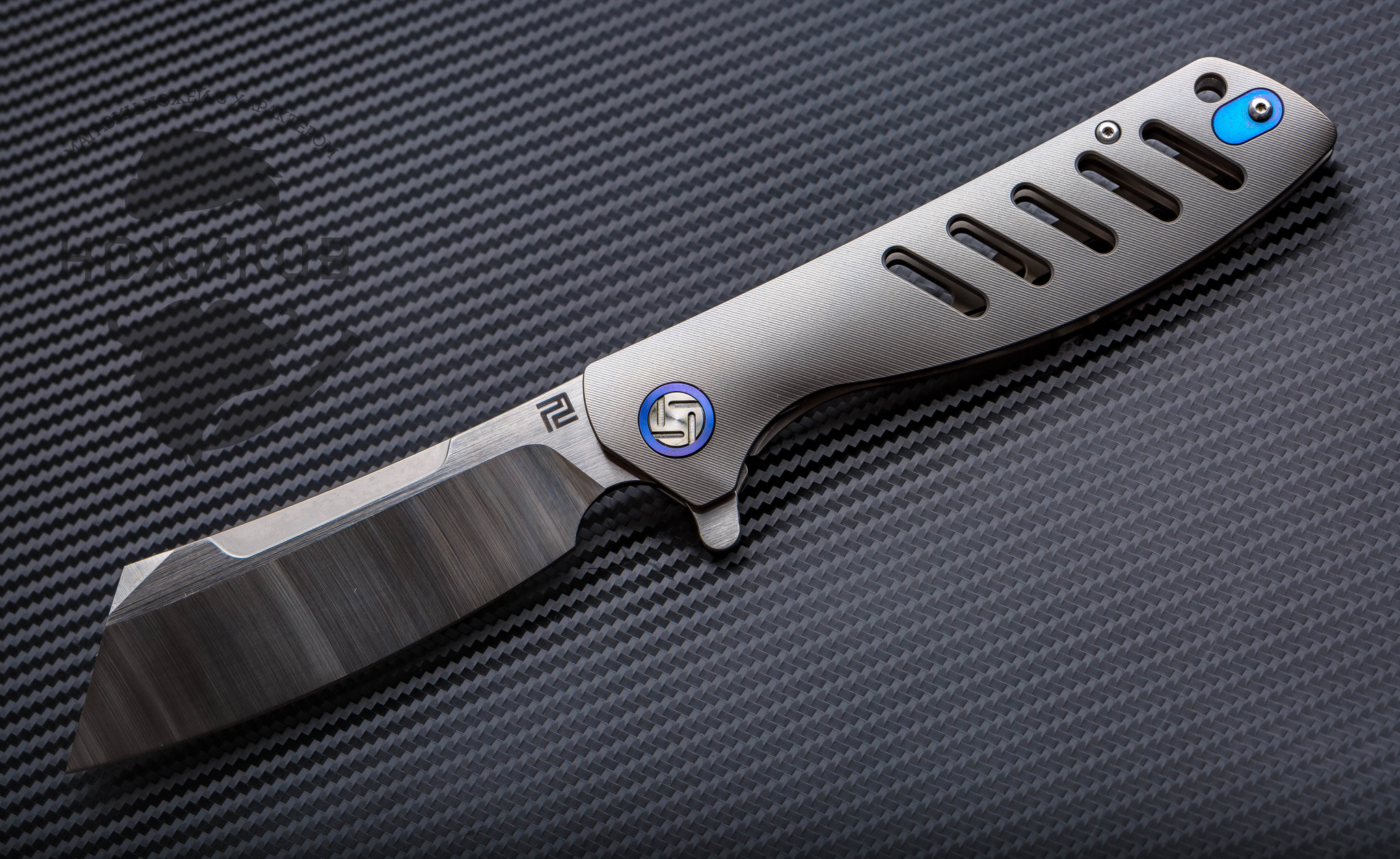 фото Складной нож artisan tomahawk, сталь s35vn, титан artisan cutlery