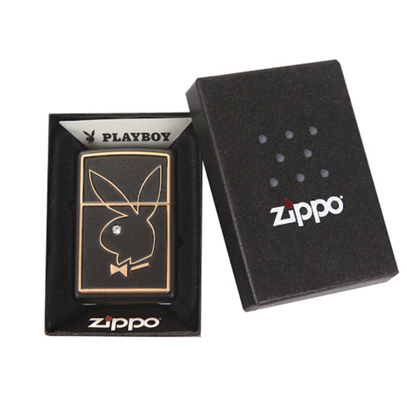 Зажигалка ZIPPO Playboy с покрытием Black Matte - фото 4