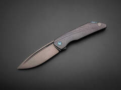 Фото Складной нож TUOTOWN RT-Stinger DLC, сталь T14N, рукоять Black Crystal Ti