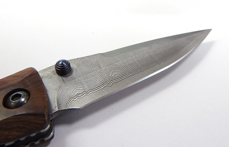 фото Складной нож mcusta tactility mc-127d, сталь vg-10 в обкладах из дамаска, рукоять дерево