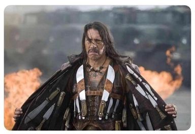 Фото к статье Можно ли с собой носить нож?