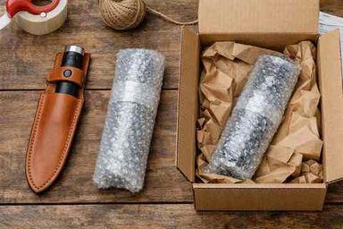 Фото к статье Можно ли отправлять ножи по России?